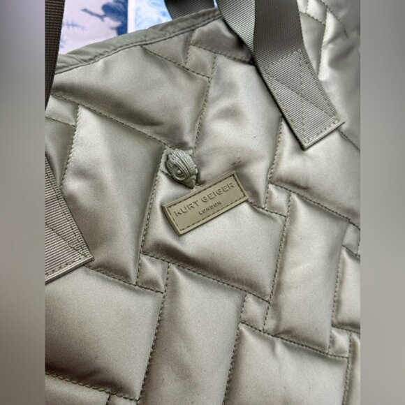 🆕 KURT GEIGER LONDON 🧿 NWOT Large Green Recycled Nylon Quilted Tote Bag - Picture 14 of 15